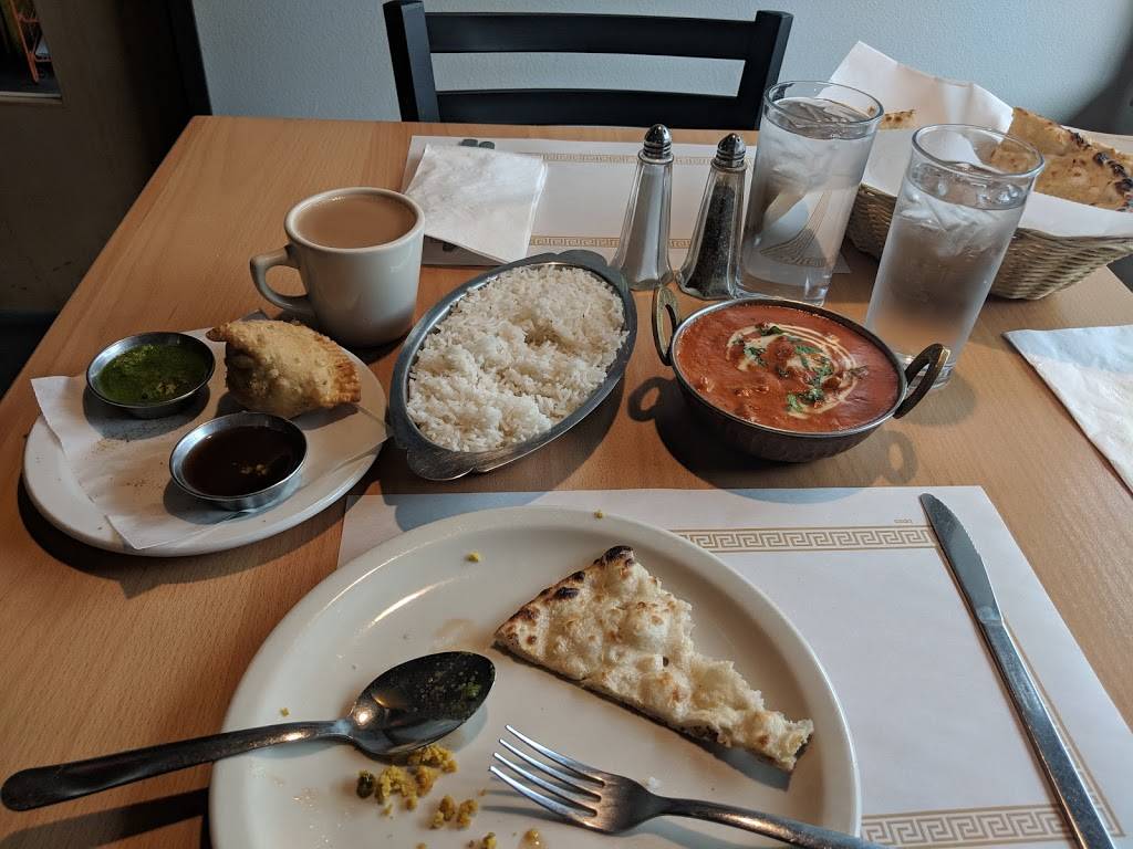 India Palace | restaurant | 120 Hayward Ave, Ames, IA 50014, USA | 5157151060 OR +1 515-715-1060