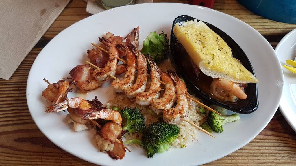 Joes Crab Shack | restaurant | 1200 Main St, Daytona Beach, FL 32118, USA | 3862384050 OR +1 386-238-4050