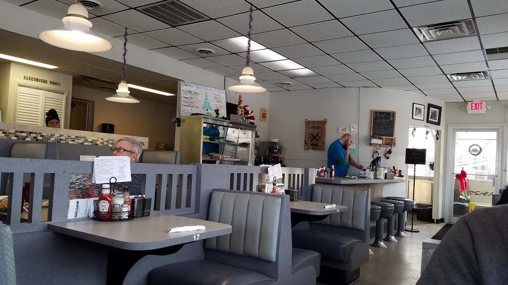 Omelette and Waffle Cafe | restaurant | 18900 Northville Rd, Northville, MI 48168, USA | 2485136130 OR +1 248-513-6130