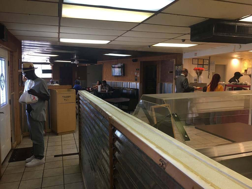 C T Real Deal BBQ | restaurant | 2901 S Lancaster Rd, Dallas, TX 75216, USA | 2143023000 OR +1 214-302-3000