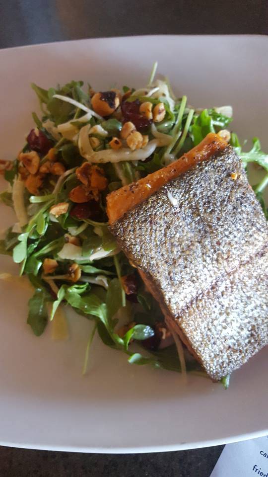 Jantzen Beach Bar & Grill | restaurant | Inside of the Red Lion on the River, 909 N Hayden Island Dr, Portland, OR 97217, USA | 5039784554 OR +1 503-978-4554