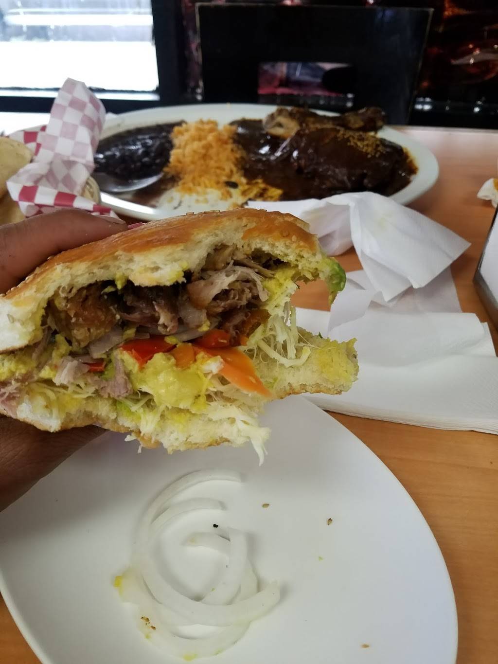 Cemitero Poblano | restaurant | 510 S Lorena St, Los Angeles, CA 90063, USA | 3232642973 OR +1 323-264-2973