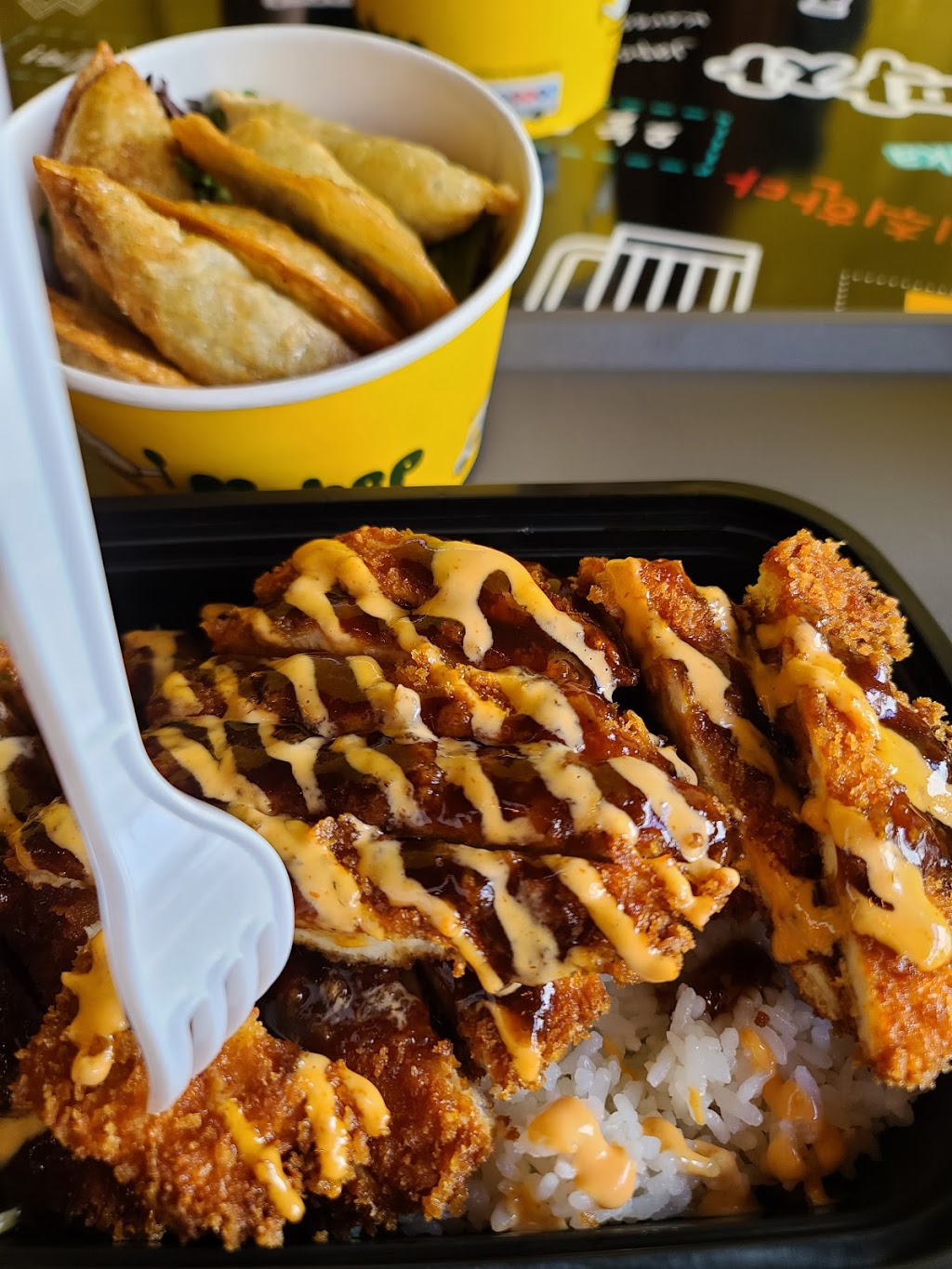 K-BOP Restaurant & Food Truck | restaurant | 6120 Delmar Blvd, St. Louis, MO 63112, USA | 3142963001 OR +1 314-296-3001