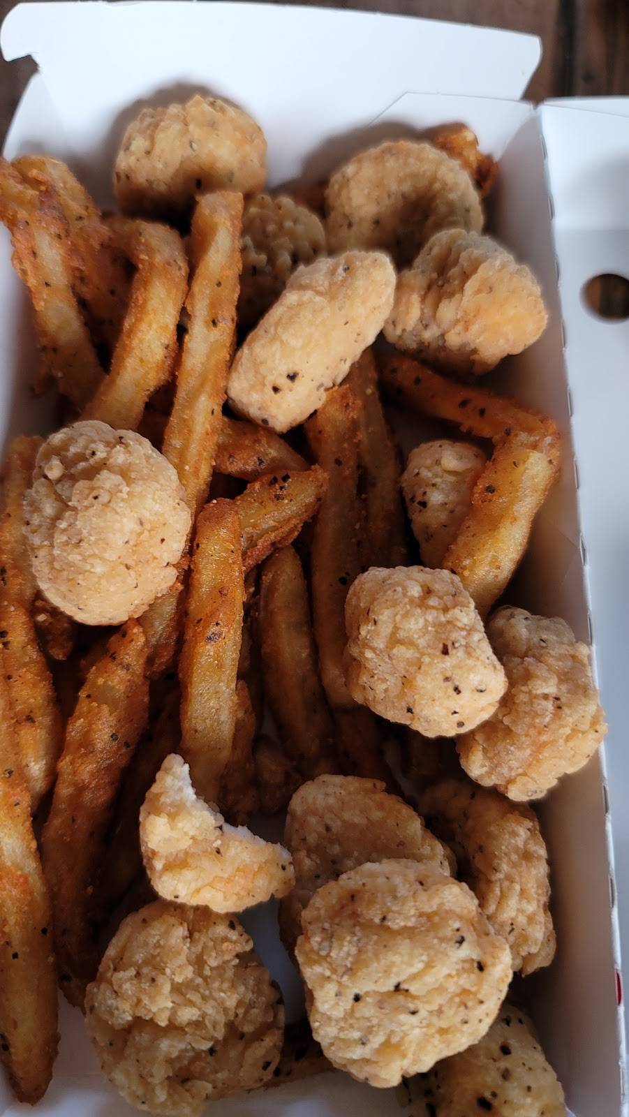 Checkers | restaurant | 2715 Old Max Ct, Pearland, TX 77581, USA | 8322435841 OR +1 832-243-5841