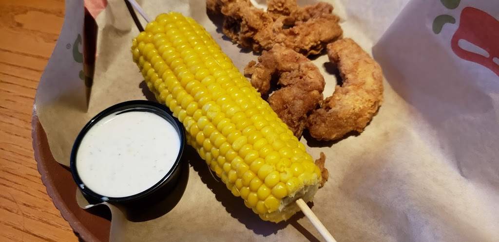 Chilis Grill & Bar | meal takeaway | 3039 W Agua Fria Fwy, Phoenix, AZ 85027, USA | 6235879100 OR +1 623-587-9100