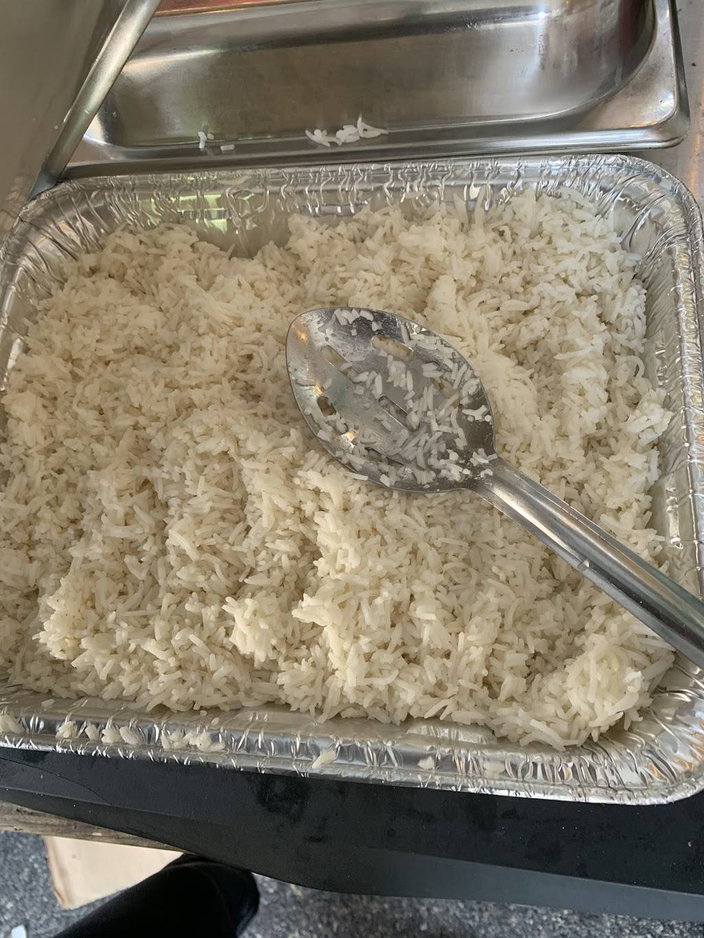 Germantown Jerk Hut | restaurant | 7165 Germantown Ave, Philadelphia, PA 19119, USA | 2159413212 OR +1 215-941-3212