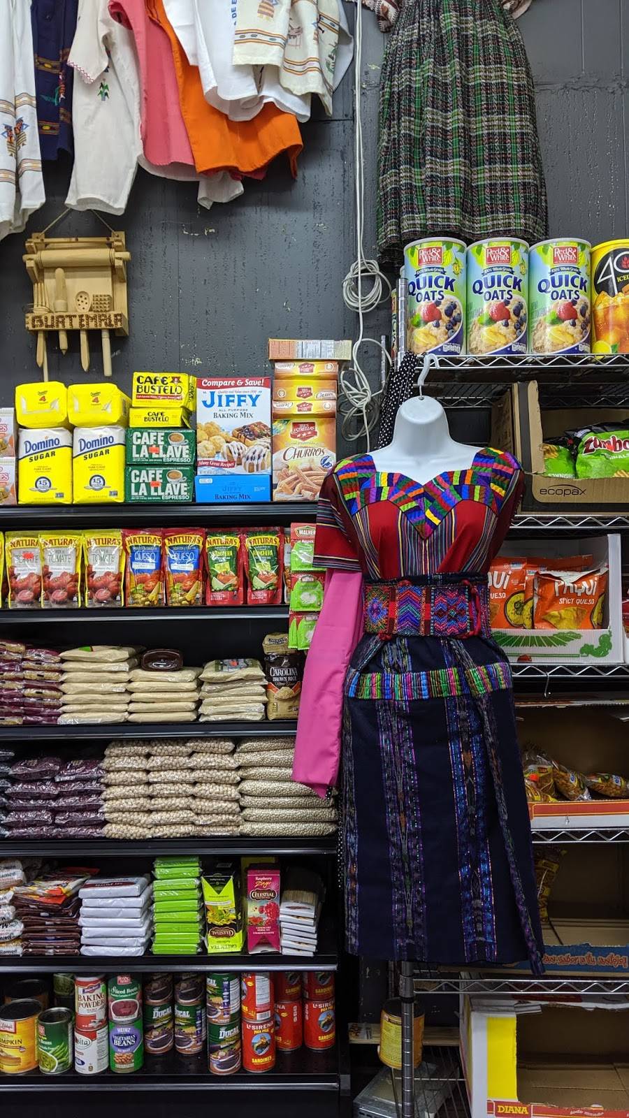 El Buen Chapin Deli | restaurant | 3915 5th Ave, Brooklyn, NY 11232, USA | 3476893689 OR +1 347-689-3689