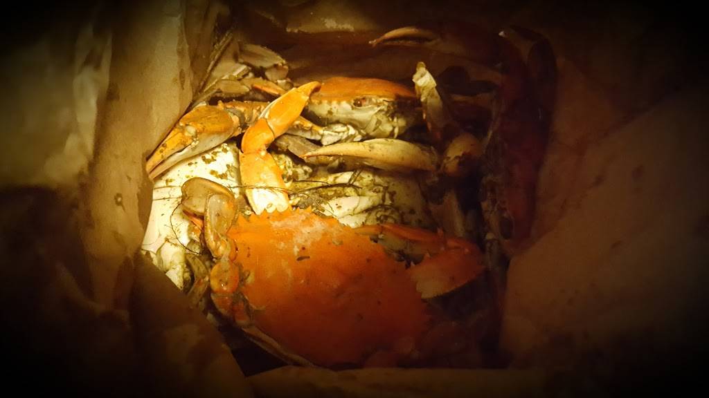 Pleasantons Seafood | restaurant | 6738 N Dupont Hwy, Dover, DE 19901, USA | 3027300744 OR +1 302-730-0744