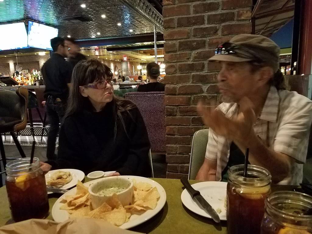 Surf City Squeeze | restaurant | 2800 N Main St Unit 576, Santa Ana, CA 92705, USA | 9498369190 OR +1 949-836-9190