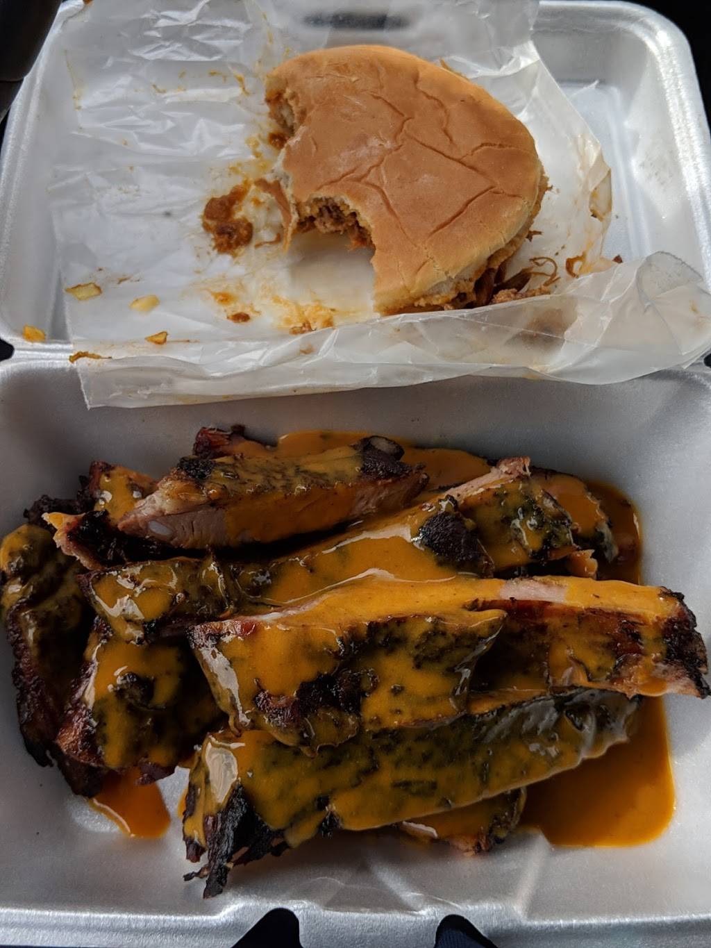 Macon Road Barbeque | restaurant | 2703 Avalon Rd, Columbus, GA 31907, USA | 7065630542 OR +1 706-563-0542