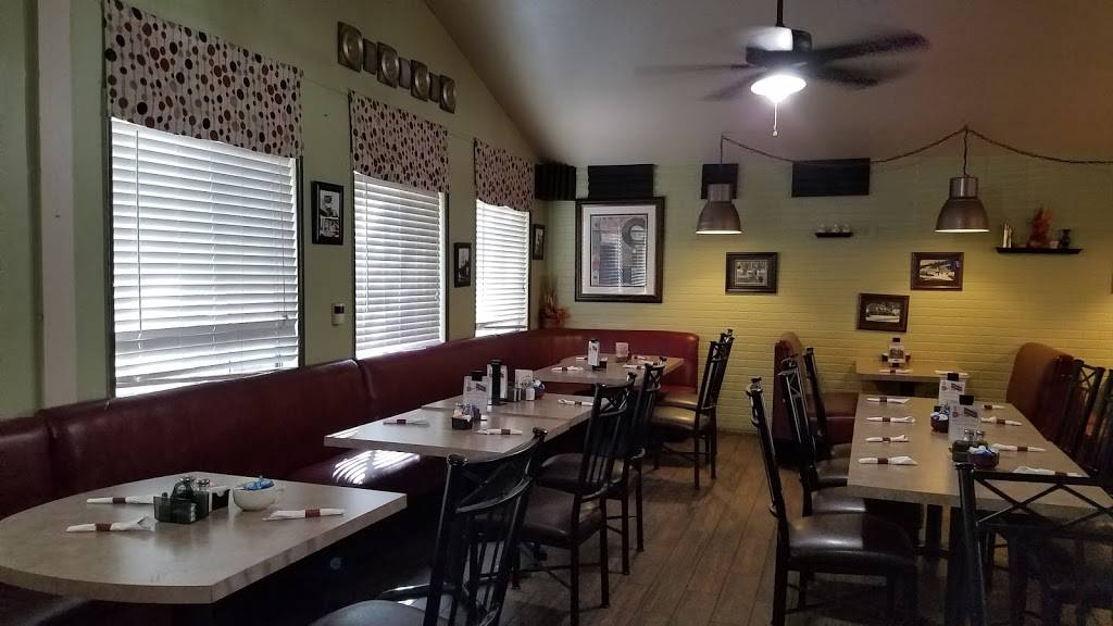 Bills Villager | restaurant | 27195 CA-189, Blue Jay, CA 92317, USA | 9093379069 OR +1 909-337-9069