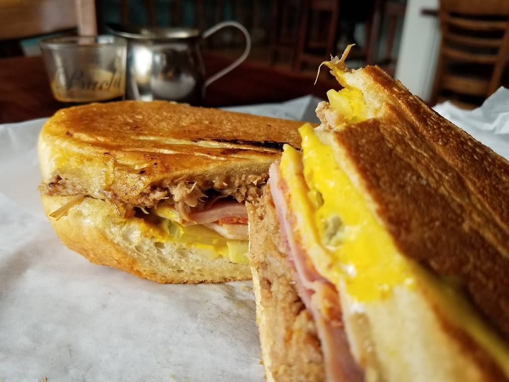 Buchi Cafe Cubano | cafe | 2651 W 38th Ave, Denver, CO 80211, USA | 3034581328 OR +1 303-458-1328