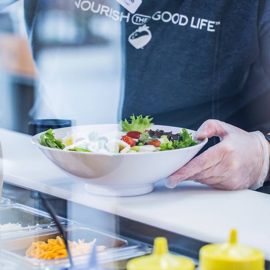 Cafe Zupas | restaurant | 12415 Wayzata Blvd Suite #14, Minnetonka, MN 55305, USA | 6514358470 OR +1 651-435-8470