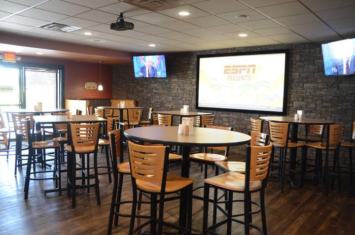 Happy Joes Pizzagrille | restaurant | 909 4th St W, Milan, IL 61264, USA | 3097876126 OR +1 309-787-6126