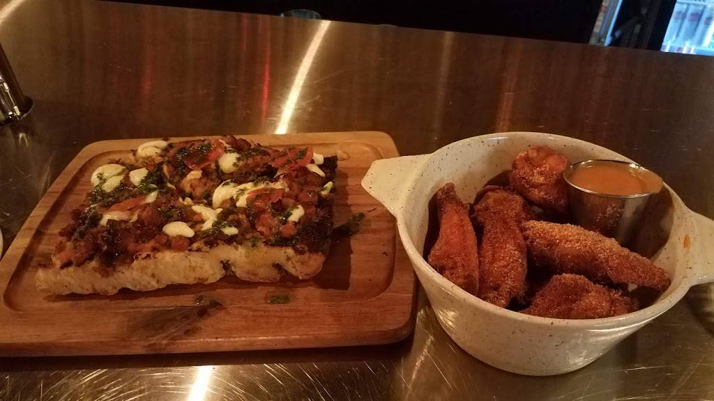 Brick & Barrel | restaurant | 748 Park Ave, Lake Park, FL 33403, USA | 5616230916 OR +1 561-623-0916