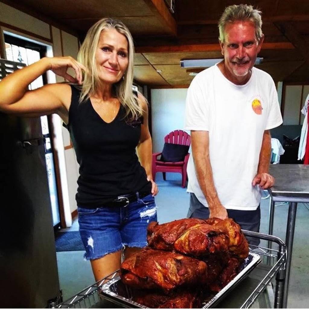 Hazel Green BBQ | restaurant | 14056 Highway 231 431 14056, US-231, Hazel Green, AL 35750, USA | 2564686314 OR +1 256-468-6314