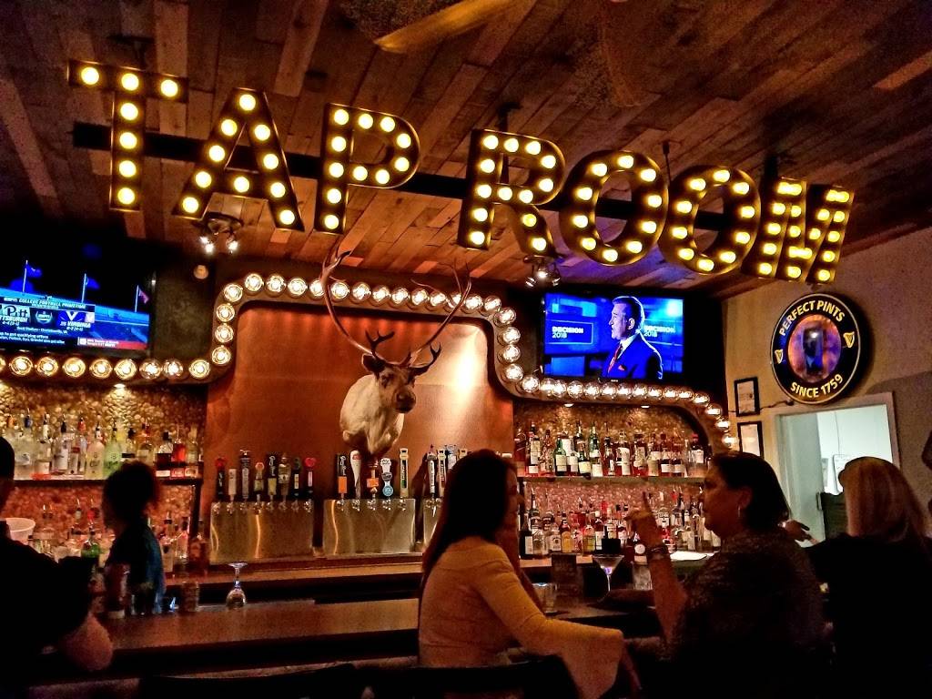 Tap Room at the Hollander Hotel | restaurant | 421 4th Ave N, St. Petersburg, FL 33701, USA | 7278737900 OR +1 727-873-7900