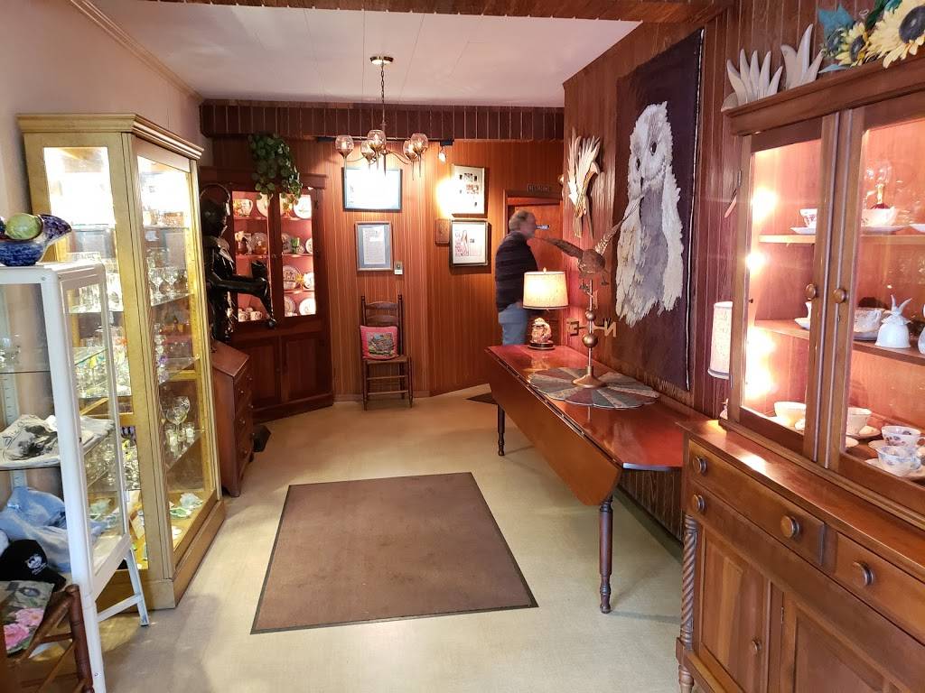 Dam Site Inn | restaurant | 6705 Woodland Rd, Pellston, MI 49769, USA | 2315398851 OR +1 231-539-8851