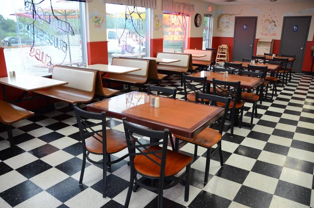 Sweet Dreams | restaurant | 540 Hartbrook Dr Ste A, Hartland, WI 53029, USA | 2623677120 OR +1 262-367-7120