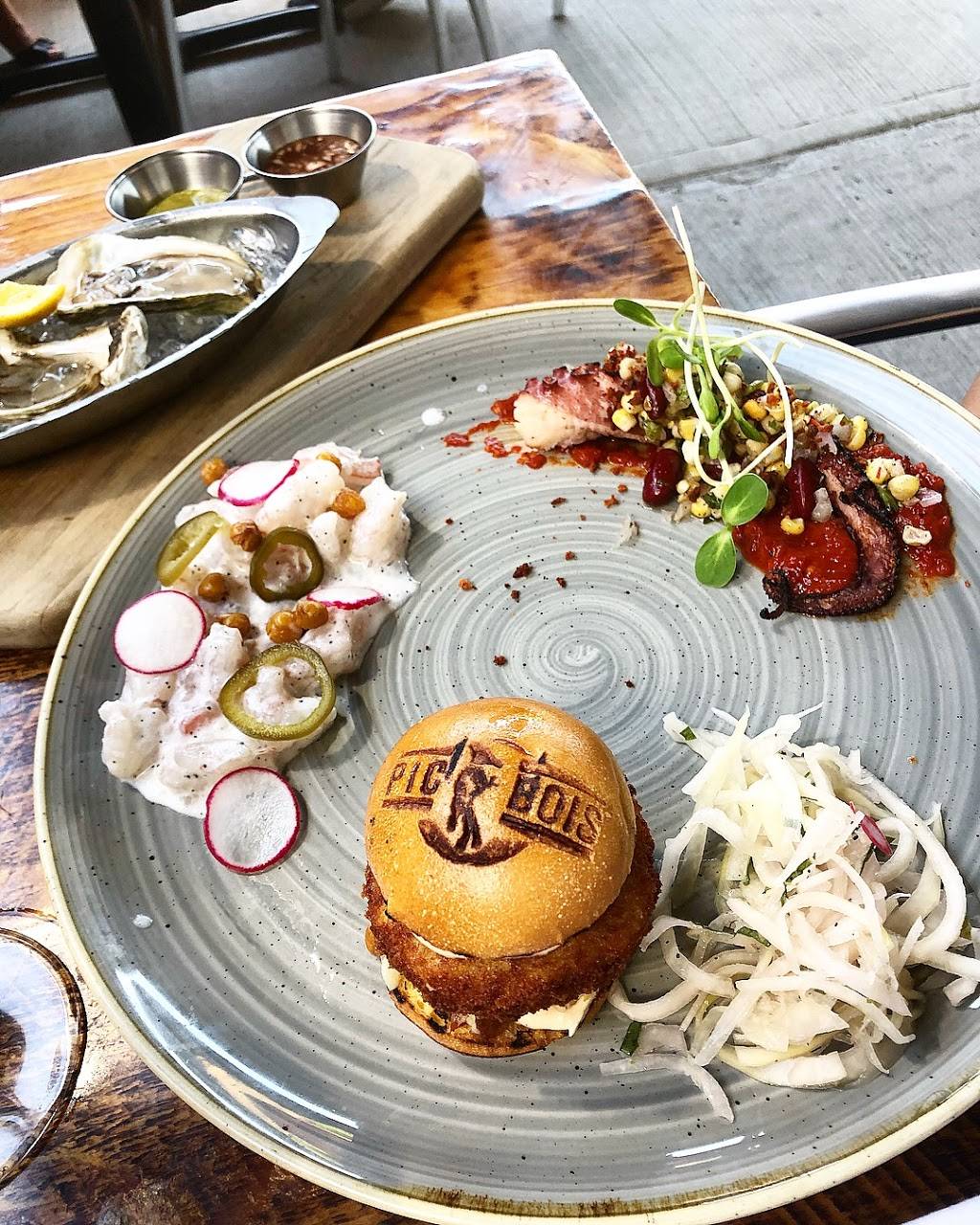 Pic Bois Bistro Taverne Mirabel | restaurant | 12300 Rue de Chaumont #200, Mirabel, QC J7J 0T8, Canada | 4509519630 OR +1 450-951-9630