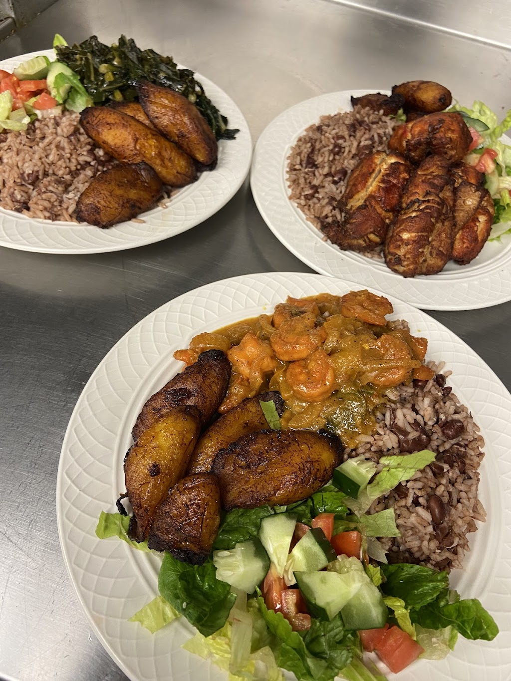 Seasoned Delicious Foods | restaurant | 11 Lohmaier Ln, Lake Katrine, NY 12449, USA | 8458023317 OR +1 845-802-3317