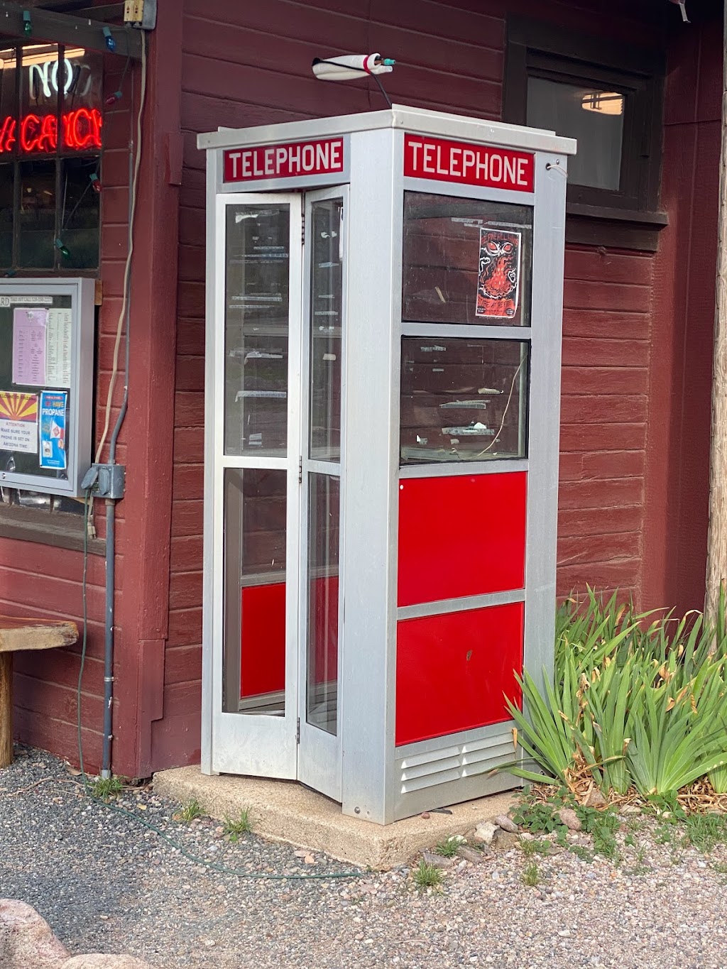 Portal Peak Lodge Store & Cafe | restaurant | 2358 S Rock House Rd, Portal, AZ 85632, USA | 5205582223 OR +1 520-558-2223