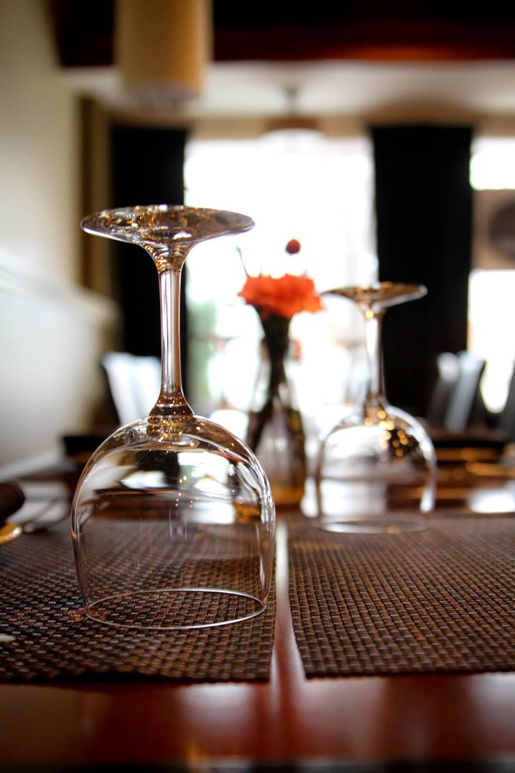 J Bistro Downtown | restaurant | 129 W Market St, Sandusky, OH 44870, USA | 4195022280 OR +1 419-502-2280