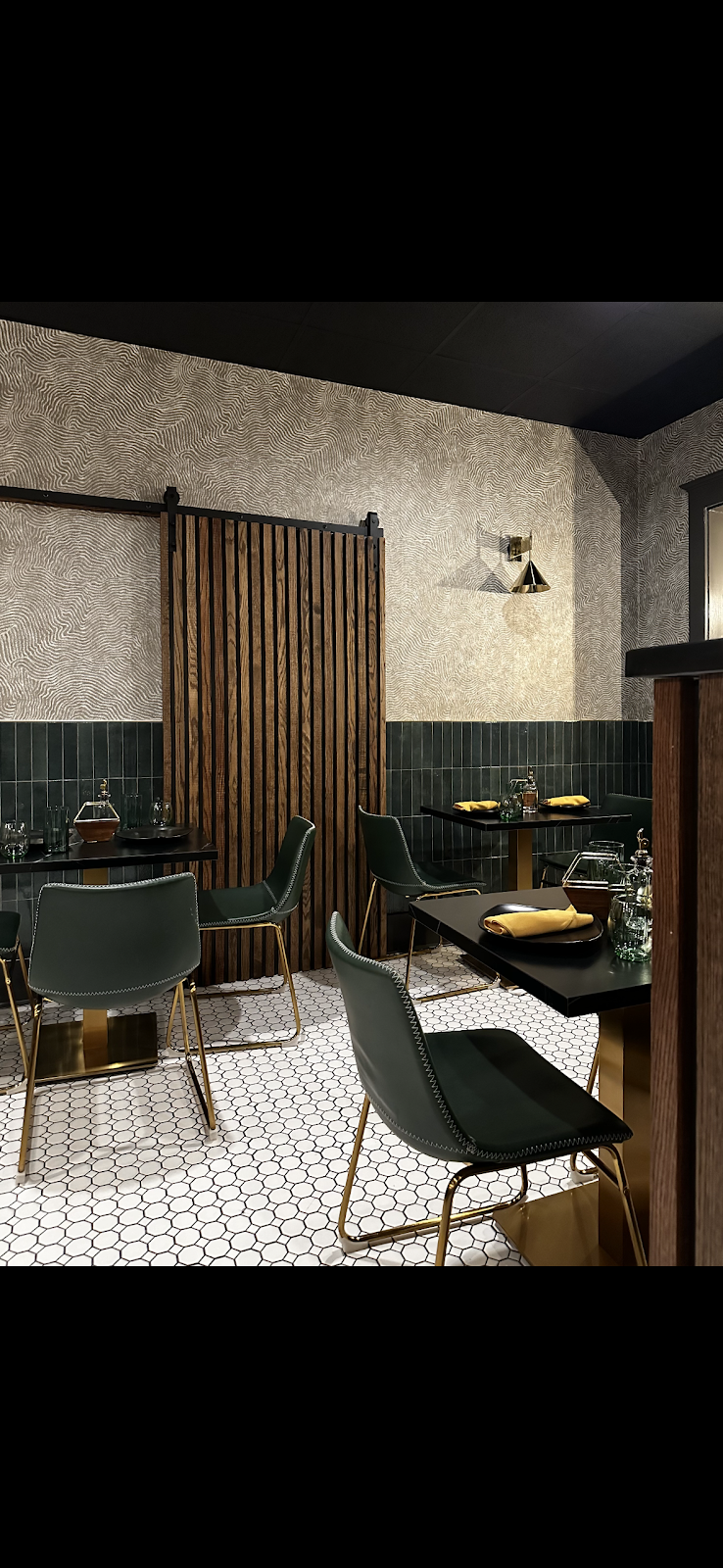 Pizza Pazza | restaurant | 139 Kings Hwy E, Haddonfield, NJ 08033, USA | 8564462202 OR +1 856-446-2202