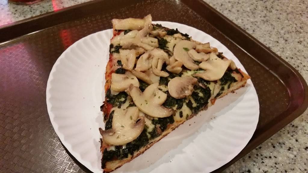 Franks Pizza | restaurant | 2823 Middletown Rd, Bronx, NY 10461, USA | 7188928202 OR +1 718-892-8202