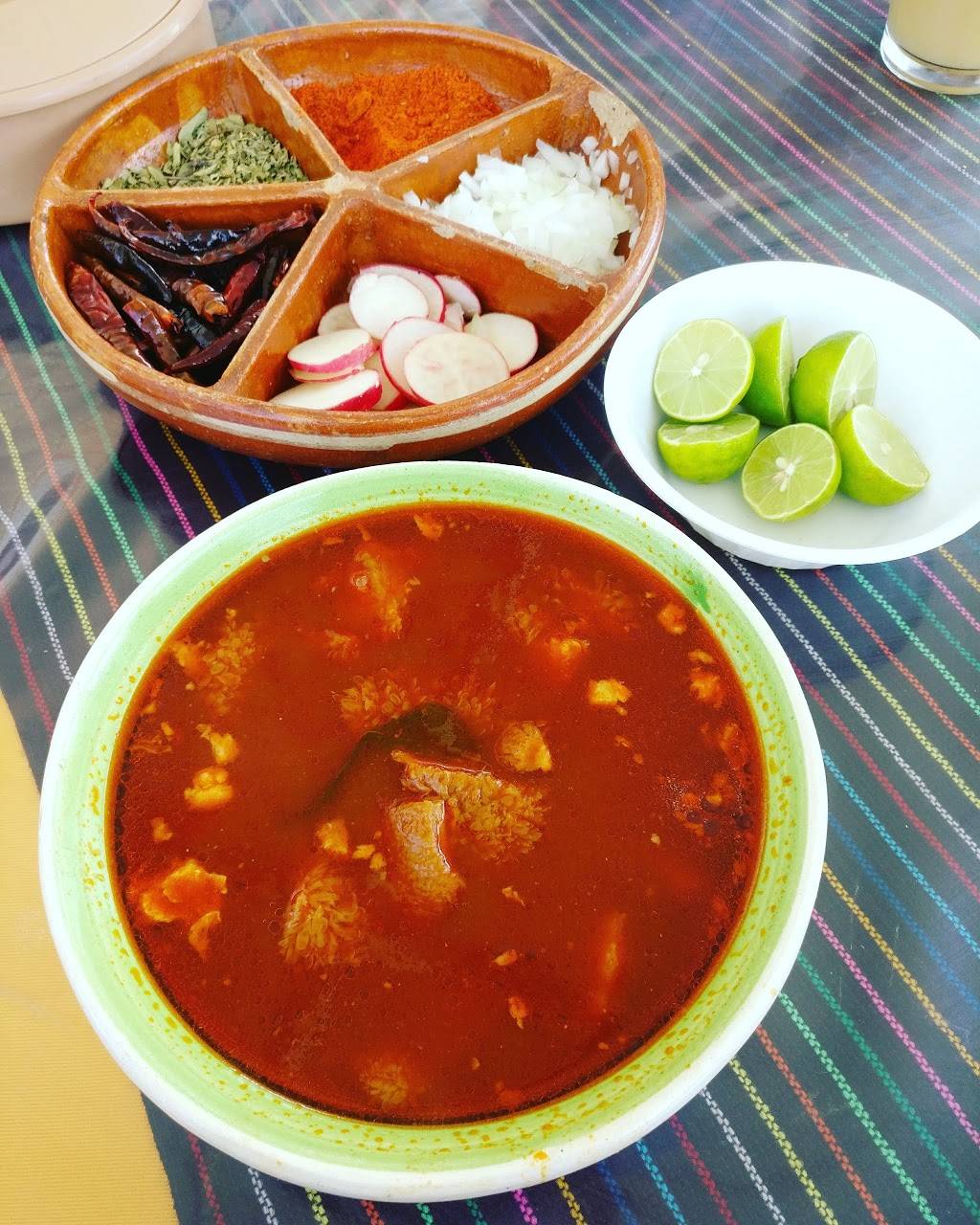 Rinconcito Guerrerense | restaurant | 22204, Octava 125, Colas Delmatamoros, 22204 Tijuana, B.C., Mexico | 016643815722 OR +52 664 381 5722