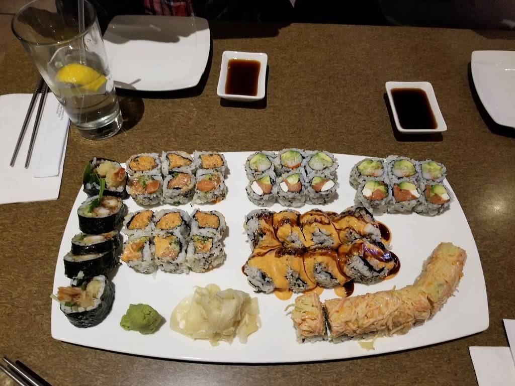 Nova Sushi Bar & Asian Fusion | restaurant | 3257 Solomons Island Rd, Edgewater, MD 21037, USA | 4109565326 OR +1 410-956-5326