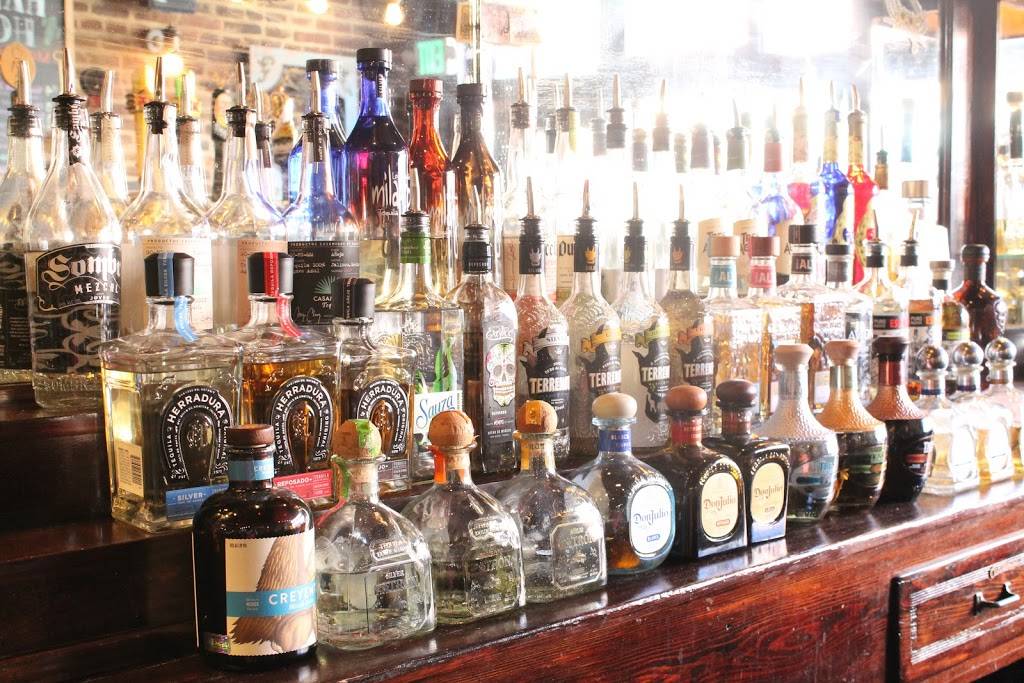 Papis Tacos | restaurant | 1703 Aliceanna St, Baltimore, MD 21231, USA | 4102998480 OR +1 410-299-8480