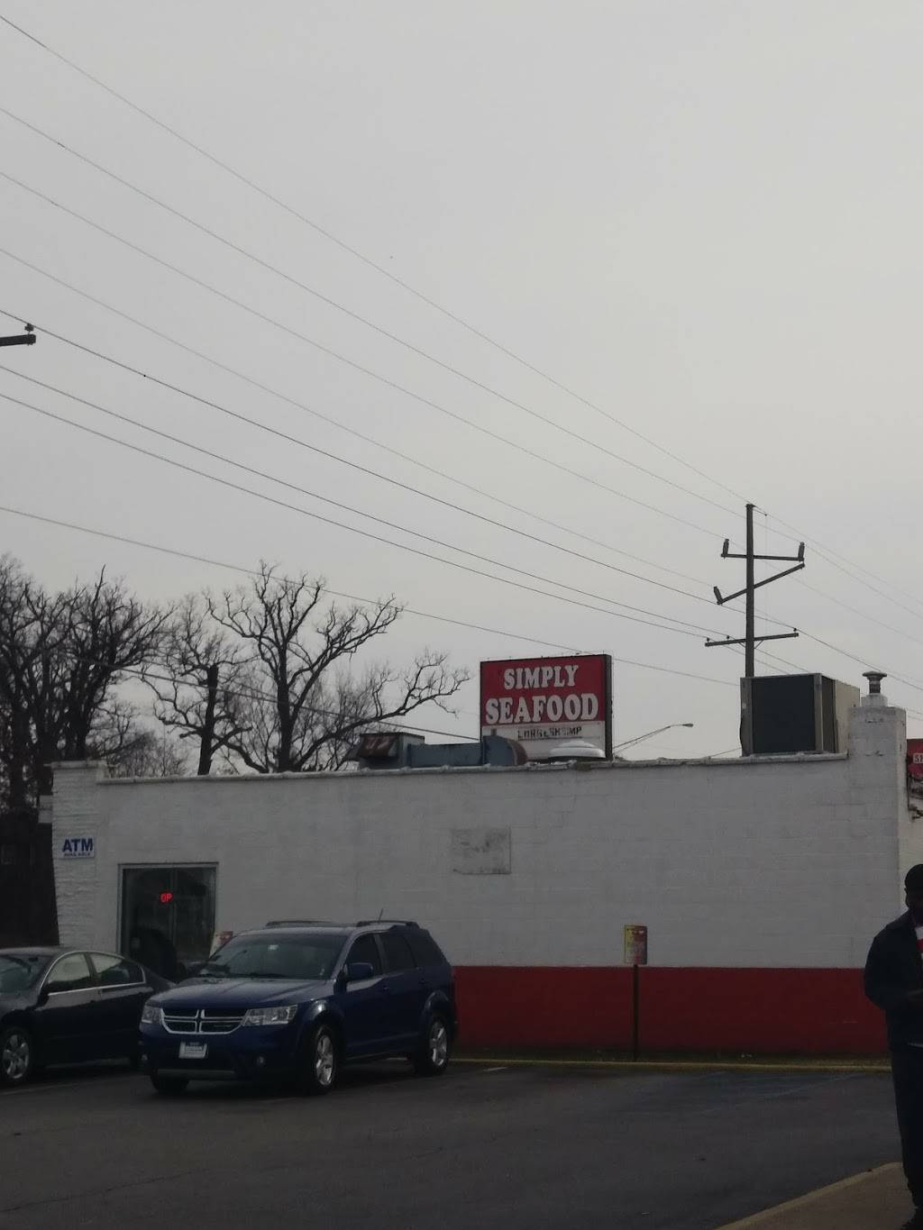 Simply Seafood | restaurant | 5516 Broadway, Merrillville, IN 46410, USA | 2199803411 OR +1 219-980-3411