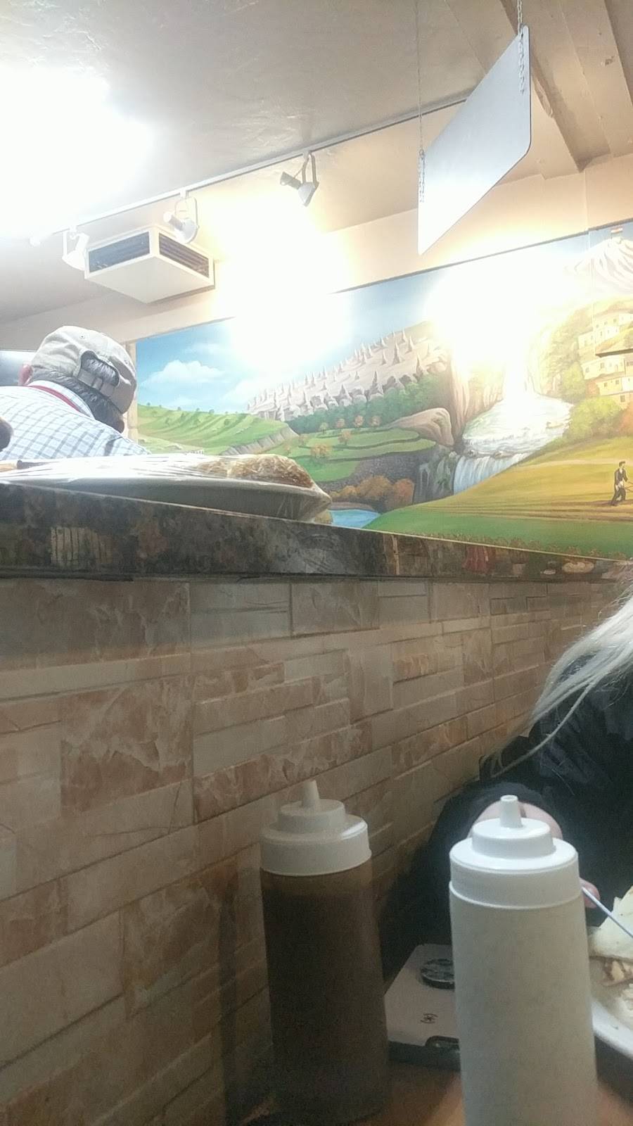 Cal Gyros | restaurant | 2521 Durant Ave, Berkeley, CA 94704, USA | 6504551379 OR +1 650-455-1379