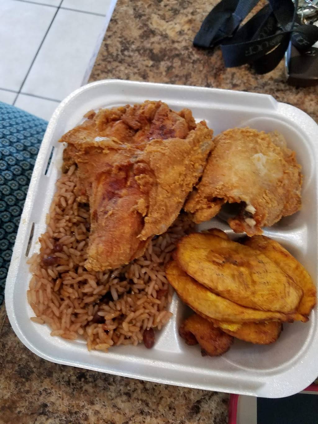 Night Owl Caribbean Cuisine | restaurant | 929 S Bay St, Eustis, FL 32726, USA | 3525890256 OR +1 352-589-0256