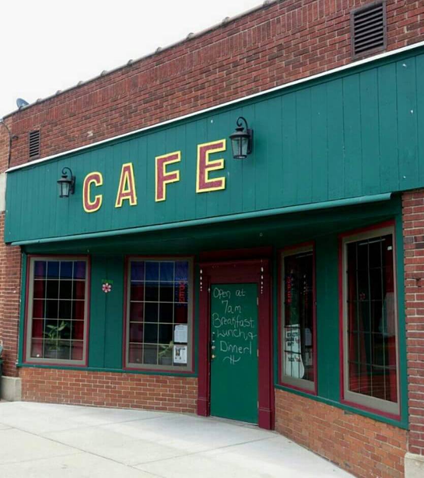 The UpTown Bar & Cafe | restaurant | 101 S Main St, Crystal, MI 48818, USA | 9892356565 OR +1 989-235-6565