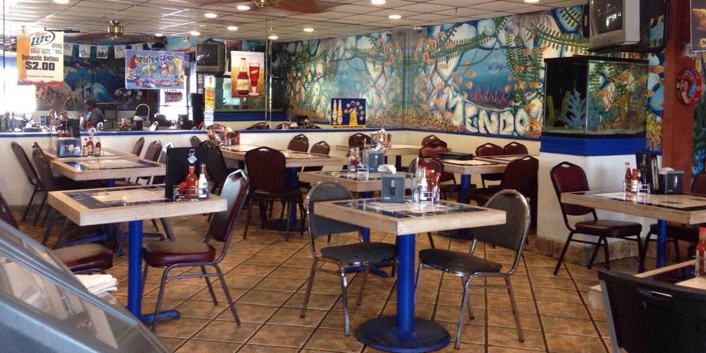Agua Azul Seafood | restaurant | 425 E Main St, Grand Prairie, TX 75050, USA | 9722625050 OR +1 972-262-5050
