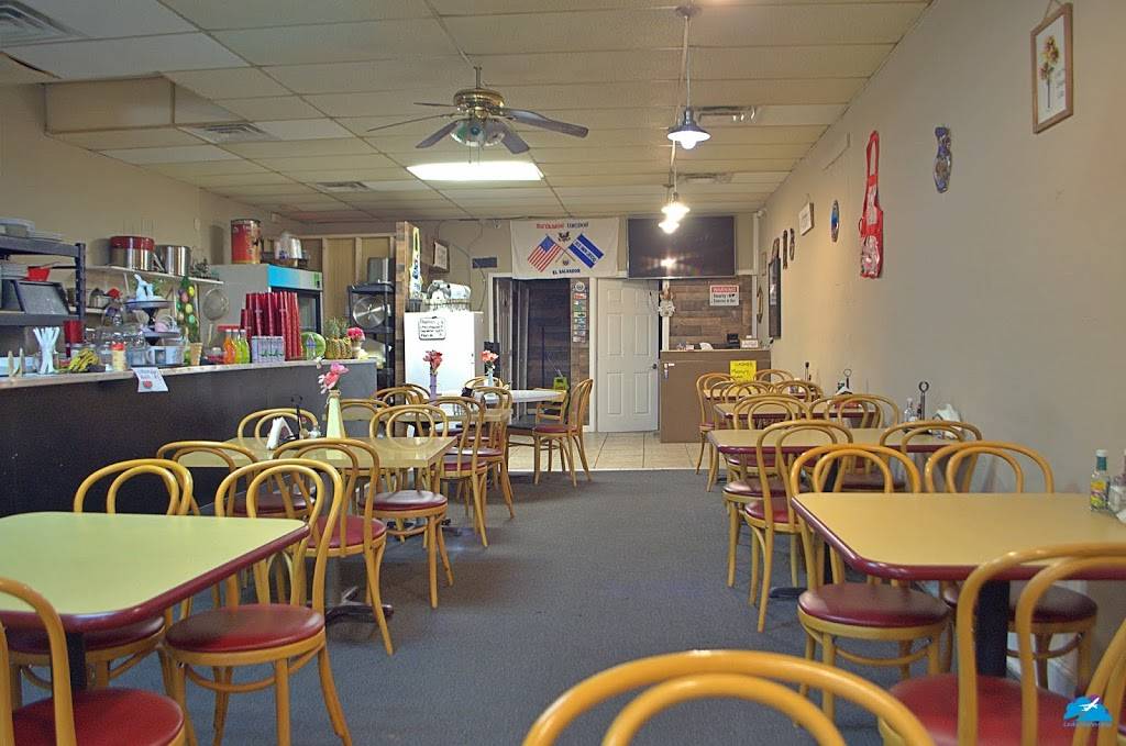 Ebenezer salvadorian restaurant | restaurant | 1108 Franklin St, Clarksville, TN 37040, USA | 9316453320 OR +1 931-645-3320