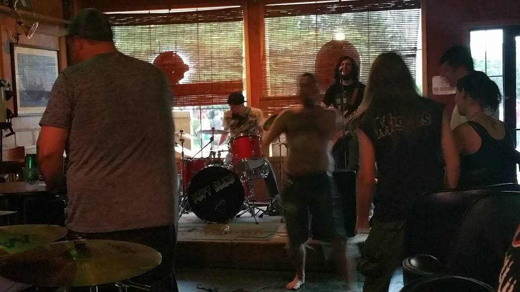 Irish Wolf Pub | restaurant | 503 Linden St, Scranton, PA 18503, USA | 5703420401 OR +1 570-342-0401