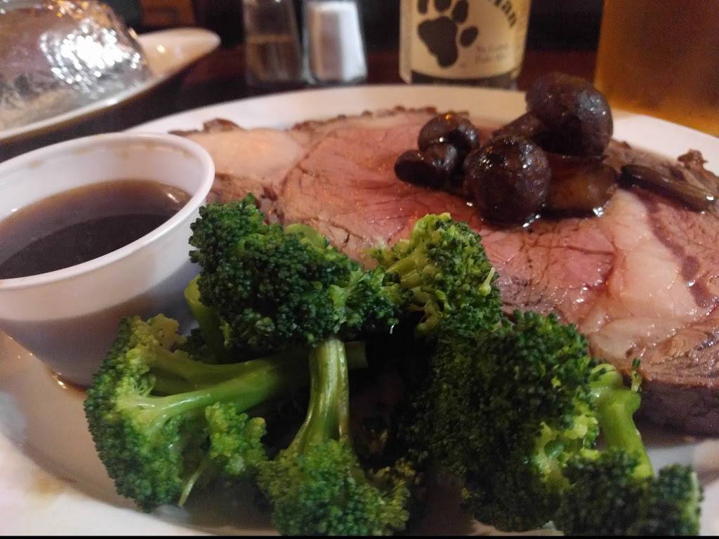 Local Folks Restaurant & Pub | restaurant | 39601 60th St, Burlington, WI 53105, USA | 2625393200 OR +1 262-539-3200