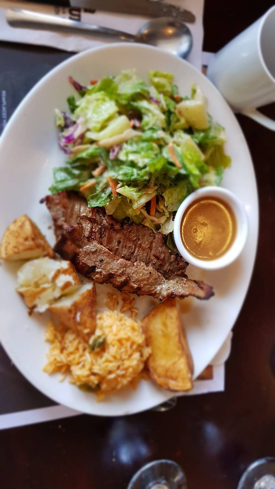 Casa Grecque | restaurant | 10460 Boulevard de lOrmière, Québec, QC G2B 3L3, Canada | 4188420440 OR +1 418-842-0440