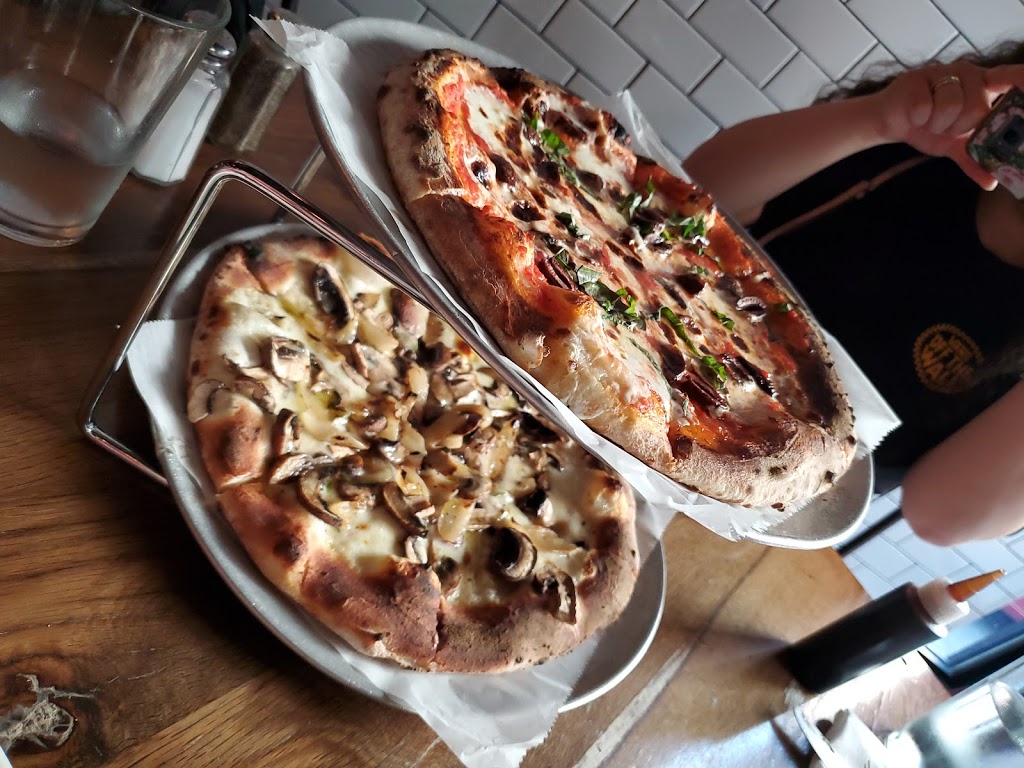 Locale | restaurant | 352 Hanover St, Boston, MA 02113, USA | 6177429600 OR +1 617-742-9600