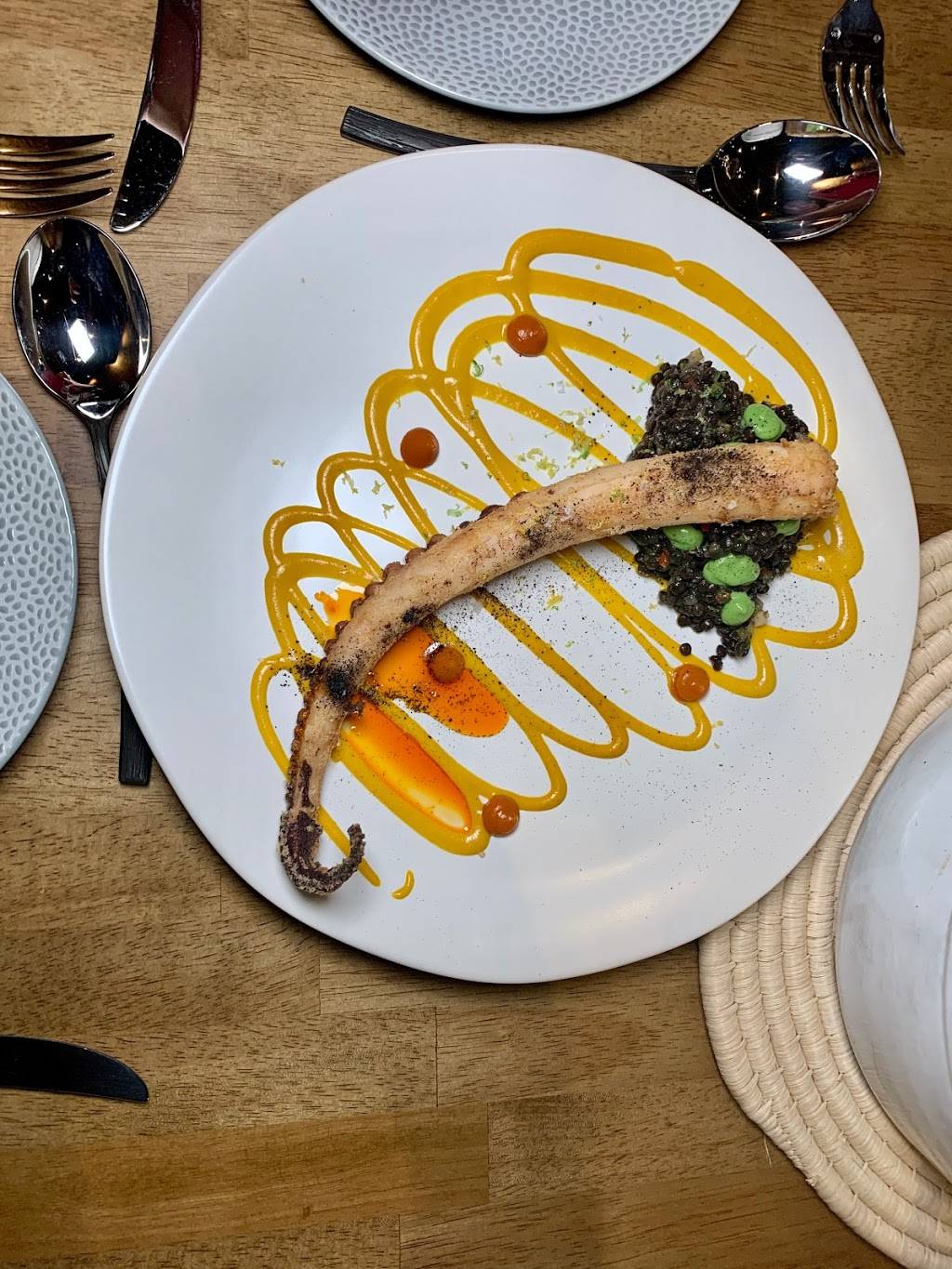 Seven Reasons | restaurant | 2208 14th St NW, Washington, DC 20009, USA | 2024178563 OR +1 202-417-8563