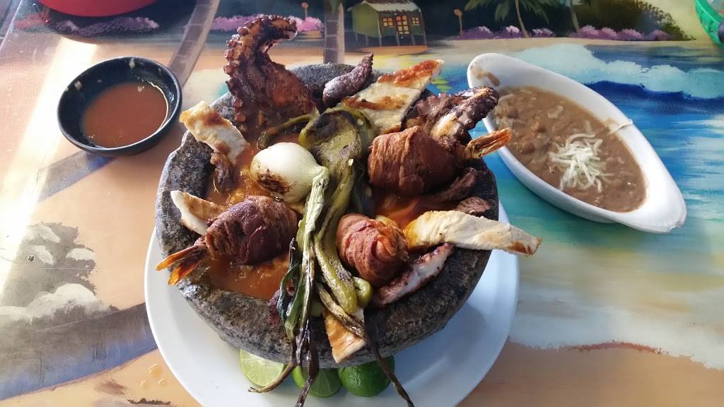 Sinaloa Restaurant | restaurant | 2601 E Bell Rd # A, Phoenix, AZ 85032, USA | 6029530430 OR +1 602-953-0430