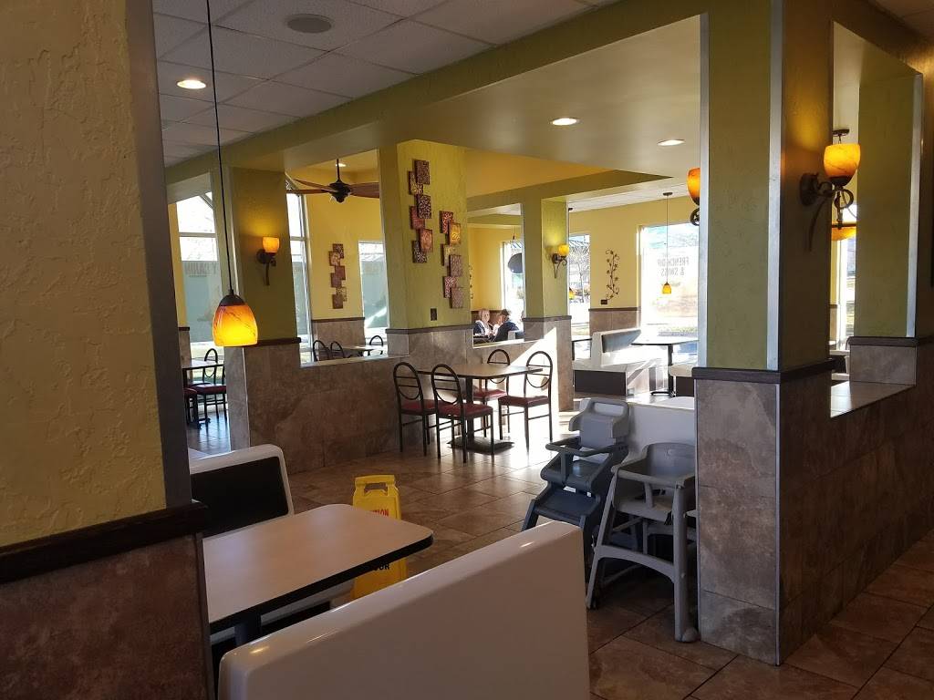 Arbys | meal takeaway | 355 N 800 W, Centerville, UT 84014, USA | 8012988473 OR +1 801-298-8473