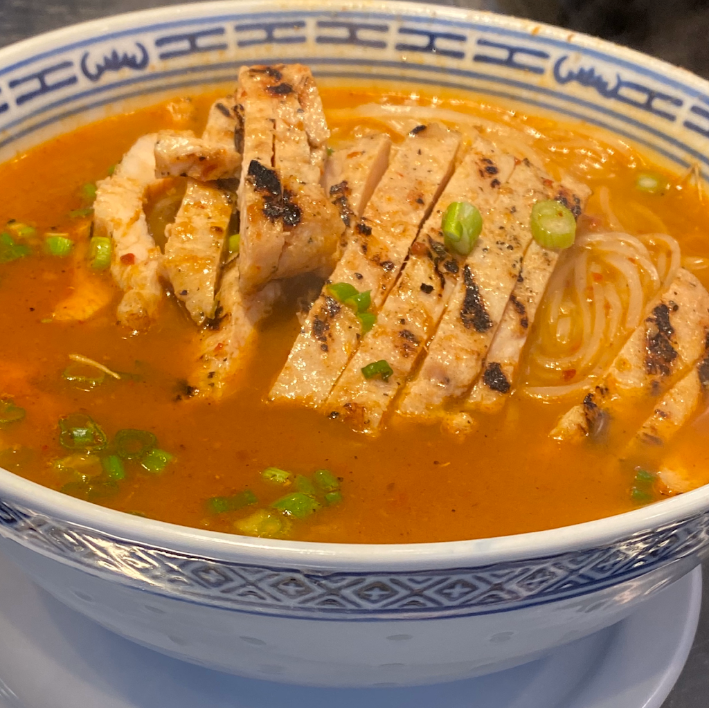 VIET THAI | restaurant | 228 Rue Seigneuriale, Québec, QC G1C 3P5, Canada | 4186667838 OR +1 418-666-7838