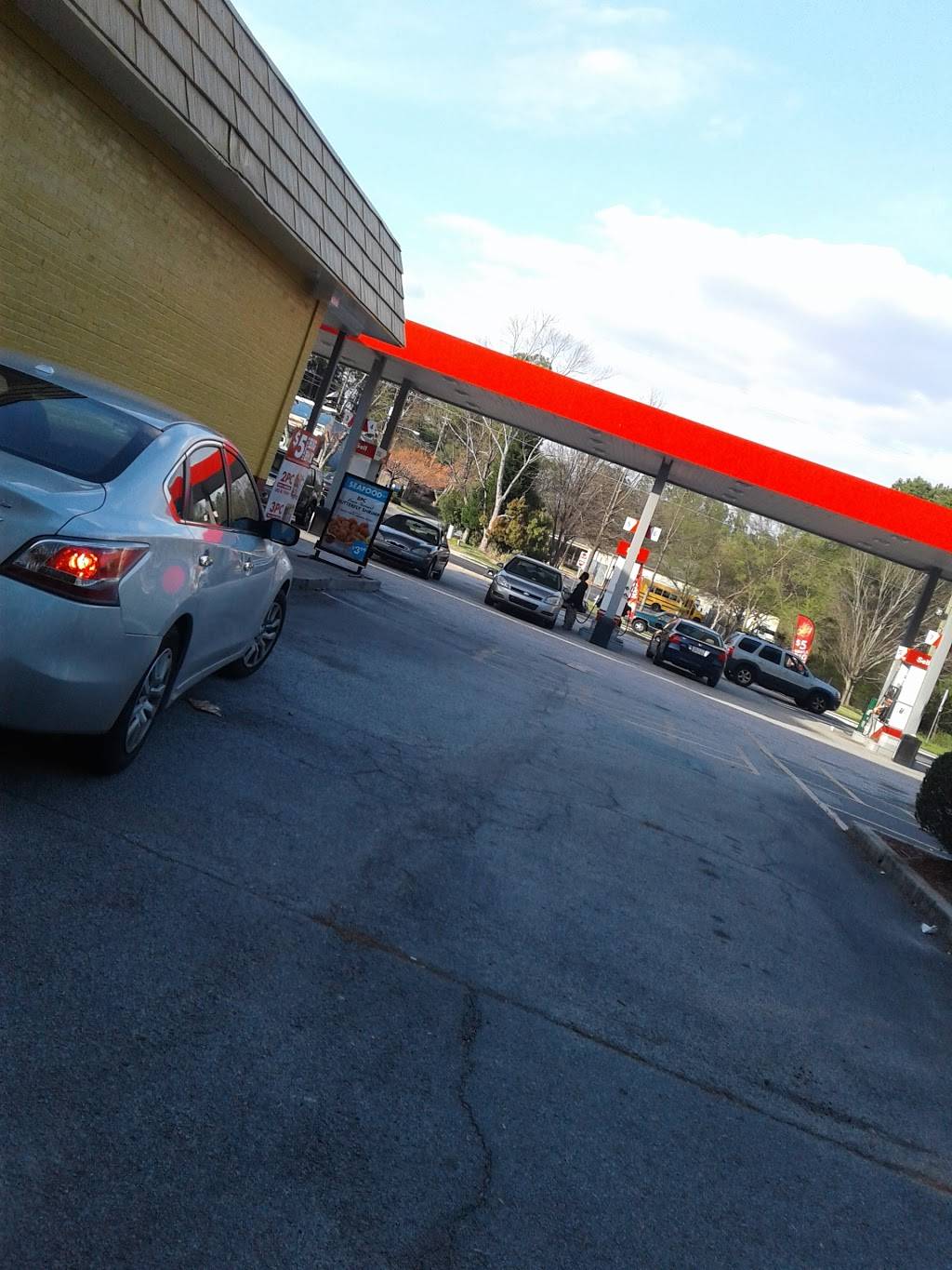 Churchs Chicken | restaurant | 351 6 Flags Dr, Austell, GA 30168, USA | 7707459955 OR +1 770-745-9955