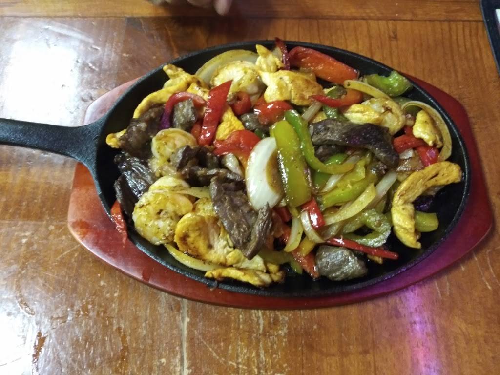 El Taconazo Restaurant - El Original #1 | restaurant | 4124 W North Ave, Chicago, IL 60639, USA | 8728177033 OR +1 872-817-7033