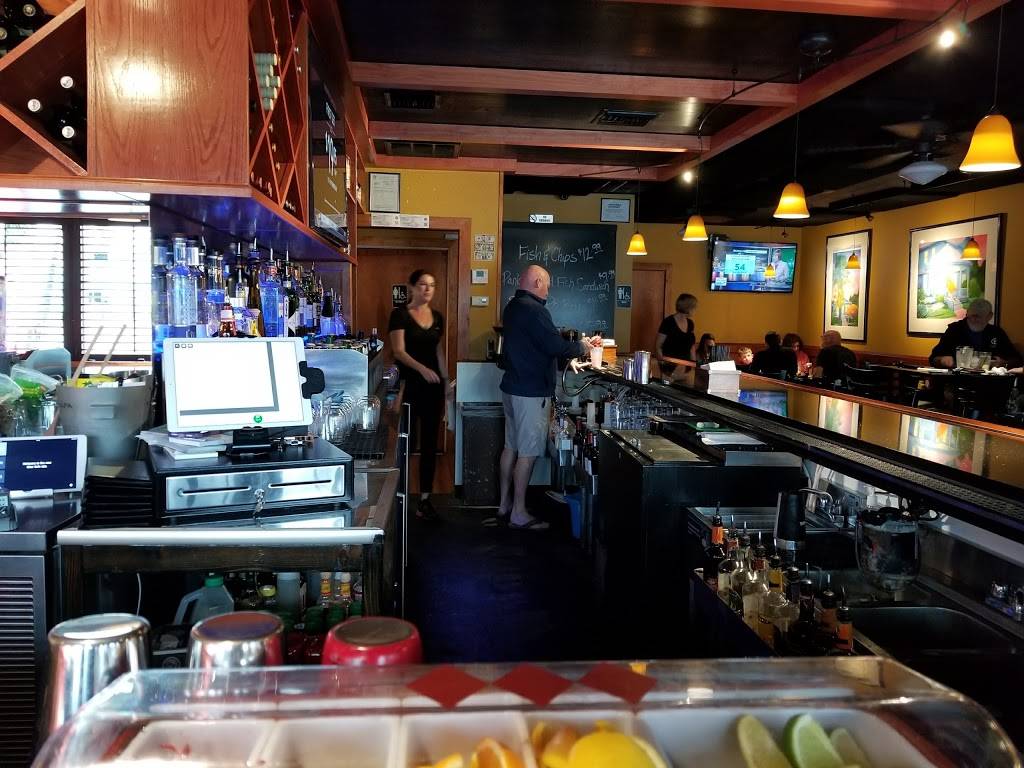 Windward Bar & Grille | restaurant | 282 Windward Passage, Clearwater, FL 33767, USA | 7274425900 OR +1 727-442-5900