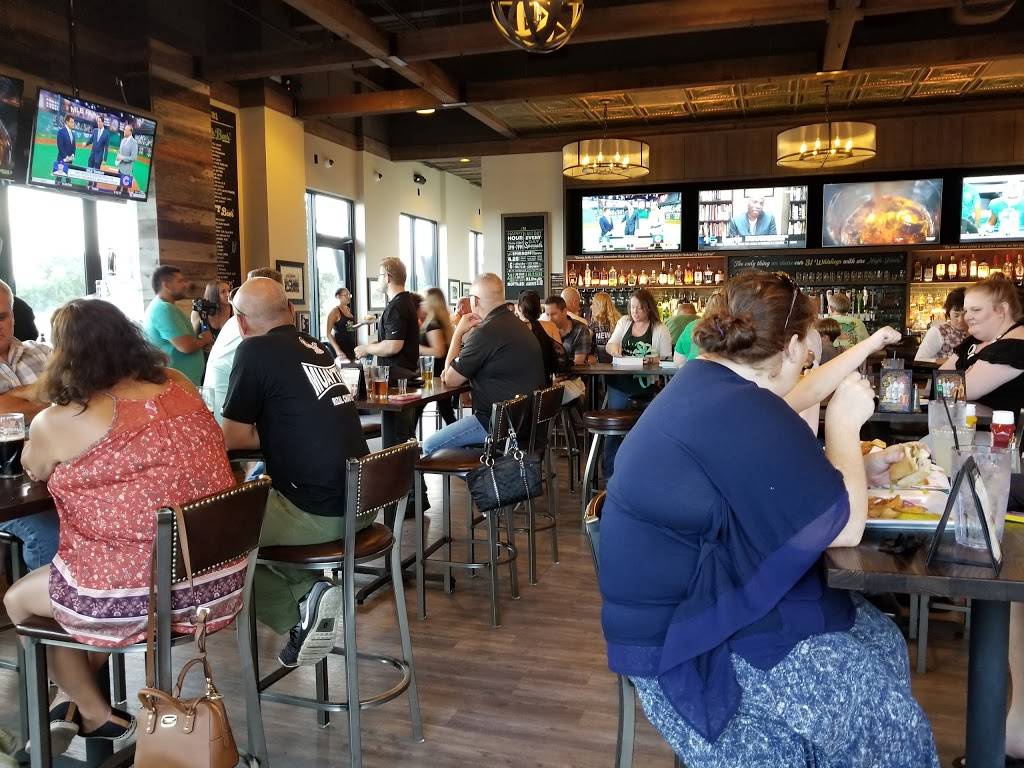 Irish 31 Pub House & Eatery | restaurant | 28358 Willet Way, Wesley Chapel, FL 33543, USA | 8139072306 OR +1 813-907-2306